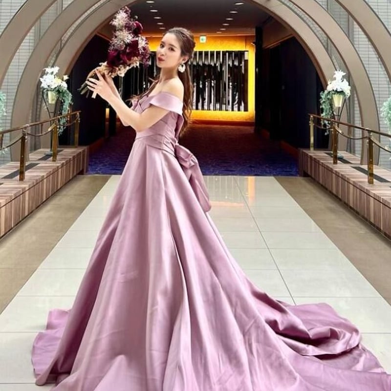 パーティードレス ピンク紫 オフショルダー ロングトレーン 編み上げ  