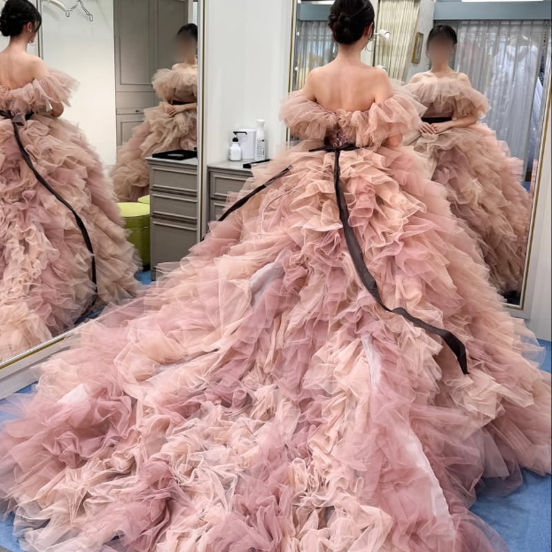 Dior ピンクオフショルダードレス ボウタイ付き カラードレス ピンク オフショルダー サッシュベルト 華やかな