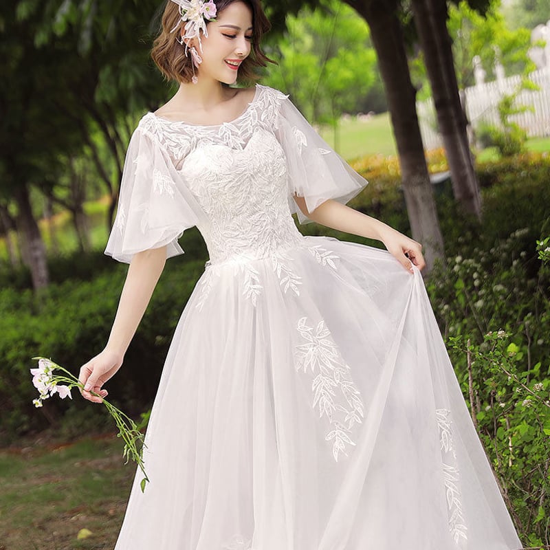 美品◯ラウンジドレス オーガンジーパーカー ホワイト. ウエディングドレス ホワイト 上質オーガンジー シアーな美しさ