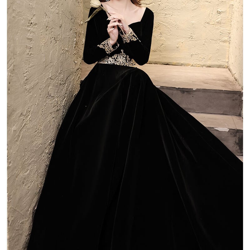 上品！ パーティードレス 黒 長袖 スレンダーライン 二次会 音楽会  