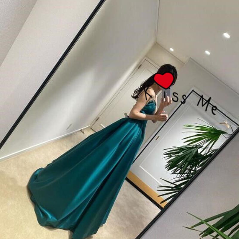 高品質！パーティードレス 緑 キャミソール 光沢サテン 2次会/挙式  