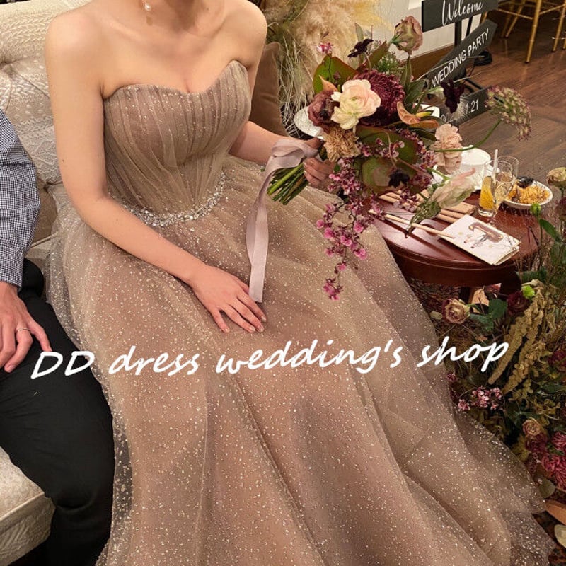 高品質！カラードレス 薄シャンパンの色 ベアトップ キラキラ  