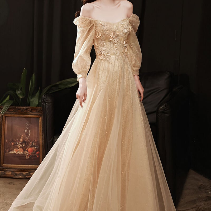 上品！パーティードレス シャンパン色 ラウンドネック 上質  