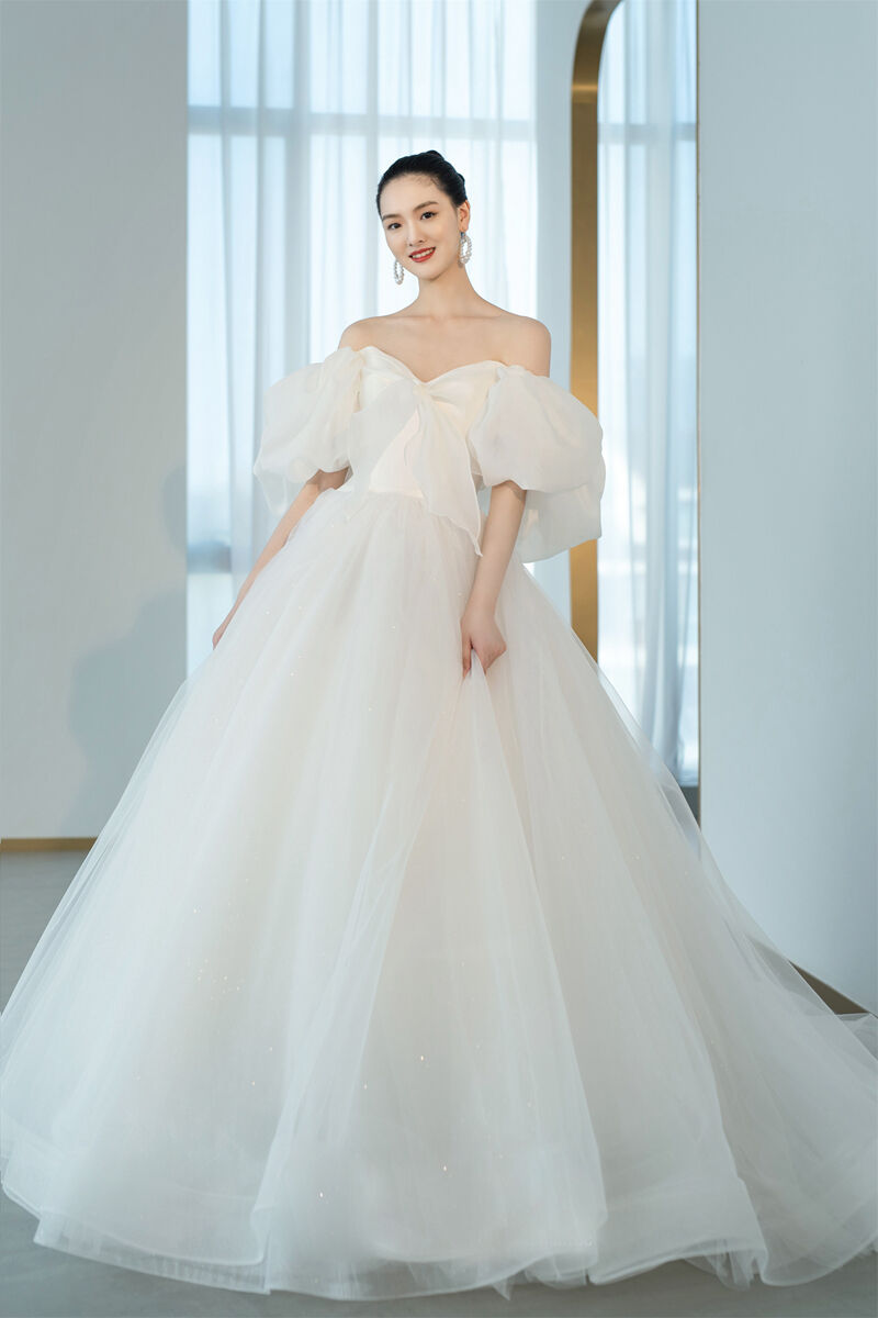 高品質！オフショル ウエディングドレス 上質オーガンジー