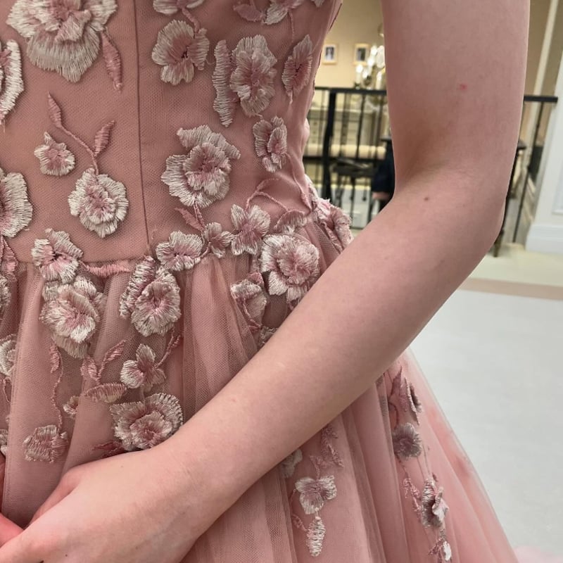 新品未使用 レディースファッション お花のデザインが美しい バック