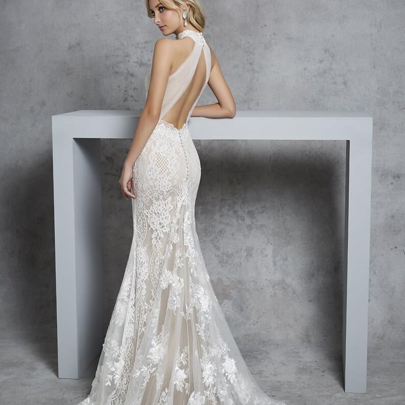 高品質！ウエディングドレス 深Vネック 背中見せ セクシー マーメイド