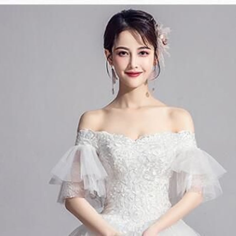 ☆とん☆　ホワイト Aライン ウェディングドレス　シルクオーガンジー ウエディングドレス ホワイト 上質オーガンジー プリンセス
