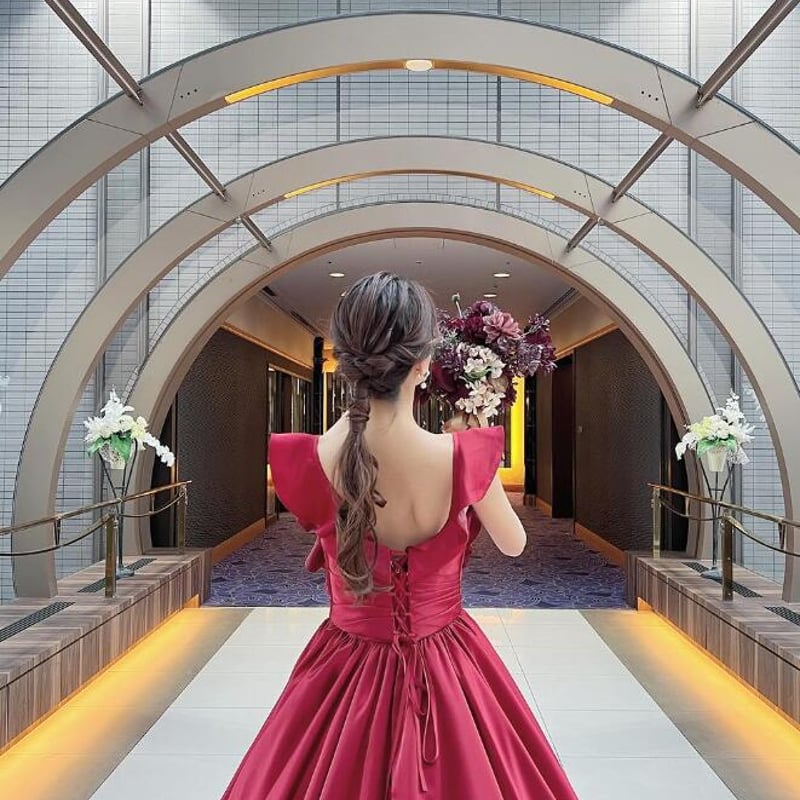 カラードレス ボルドー色 取り外し袖 優雅なシルエット マット生地  