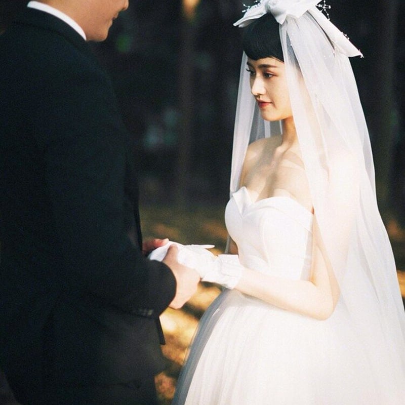 【プリンセスライン】ウェディングドレス　チューブトップ　結婚式　前撮り フランス風 ベアトップ ウエディングドレス 前撮り プリンセス