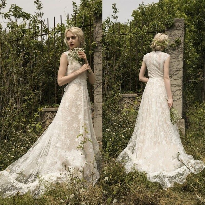 フランス風 総レース ウエディングドレス 薄シャンパンの色 ソフト  