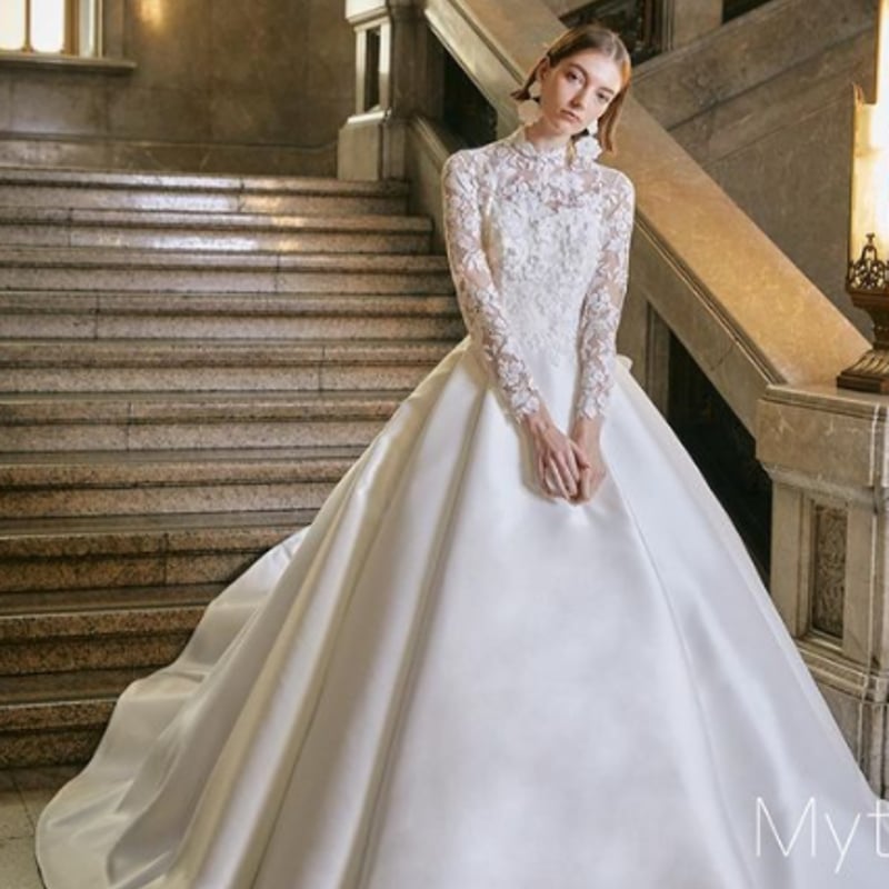 エレガントレース ウエディングドレス パステルイエロー 背中見せ 長袖  