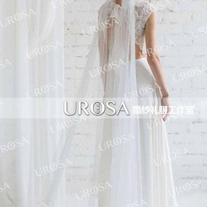 高品質！ウエディングドレスセパレートドレス ホワイト 背中見せ