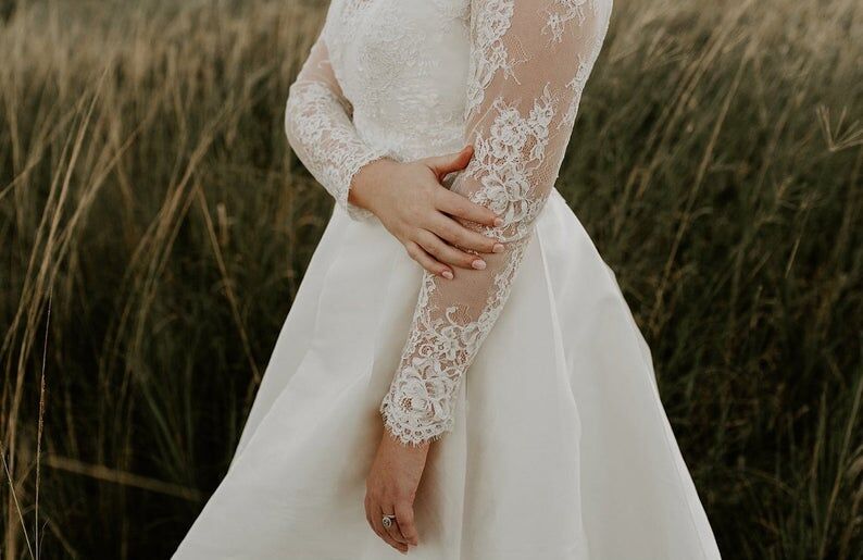 【美品】長袖ウエディングボレロ fit=scale-down,w=1200