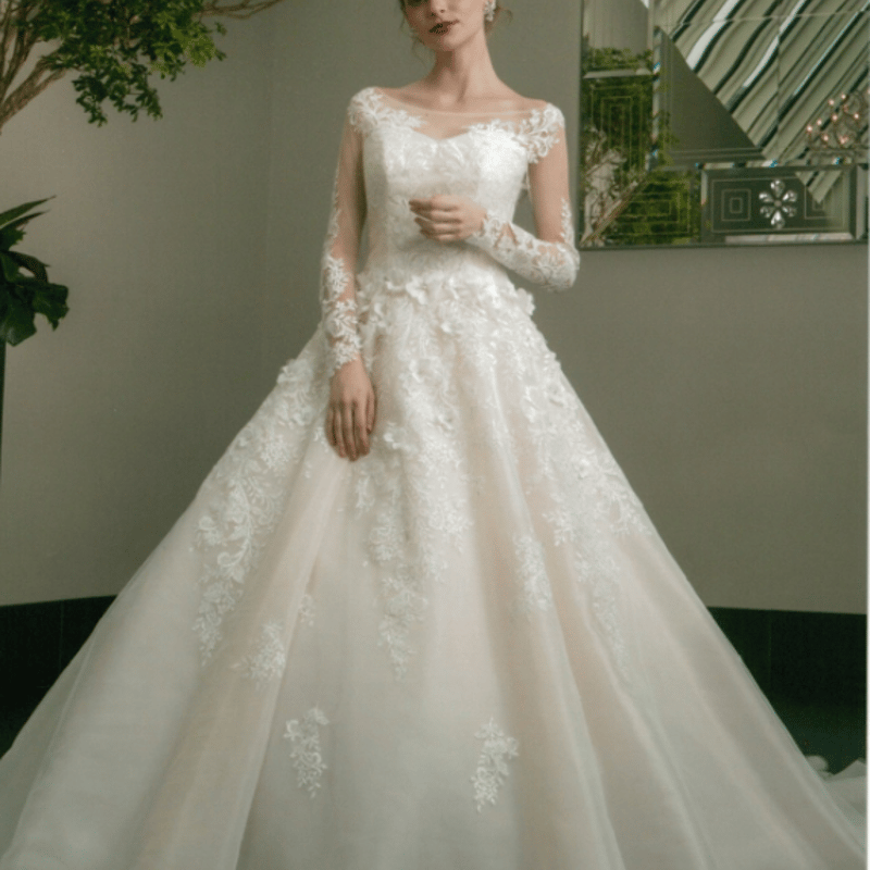 ウエディングドレス Aラインライン 贅沢な小花総レース オフホワイト  