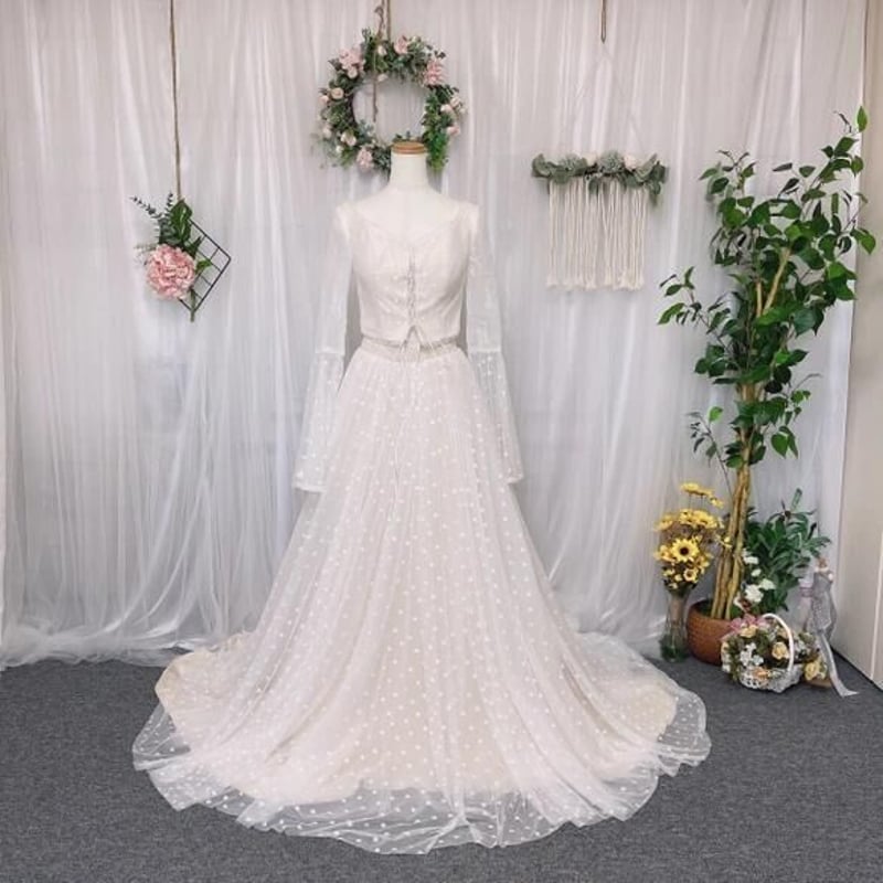 ドット柄 セパレートドレス ウェディングドレス 長袖 編み上げ ドット柄 セパレートドレス ウェディングドレス 長袖 編み上げ