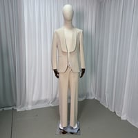 高品質！  オフホワイト    ジャケット、パンツの2点セット   スーツ  色直し  結婚式
