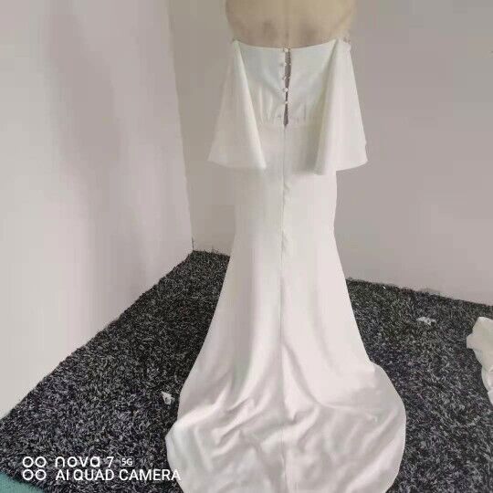 エレガント ウエディングドレス オフショルダー ミニトレーン/短  