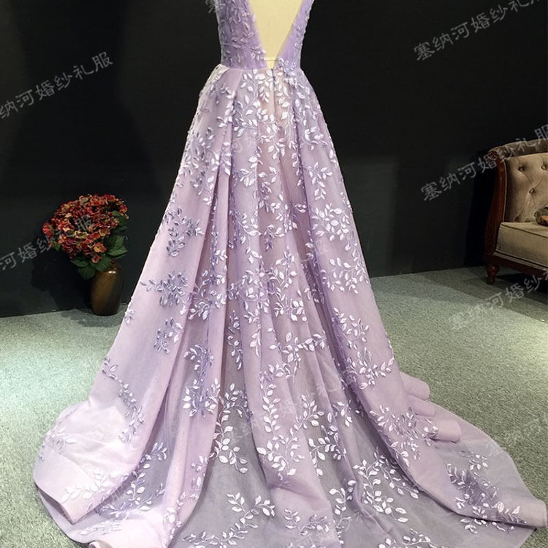 高品質！パーティードレス 紫 深Vネック 背中見せ 憧れのドレ 二次会  