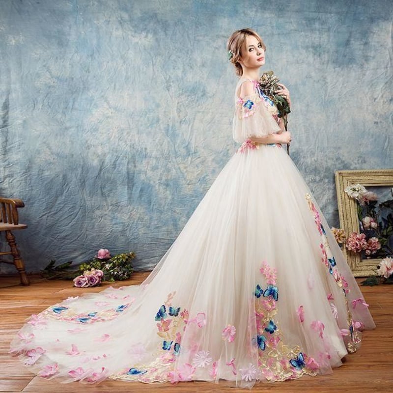 高級刺繍 カラードレス ウエディングドレス トレーン 花嫁ドレス 