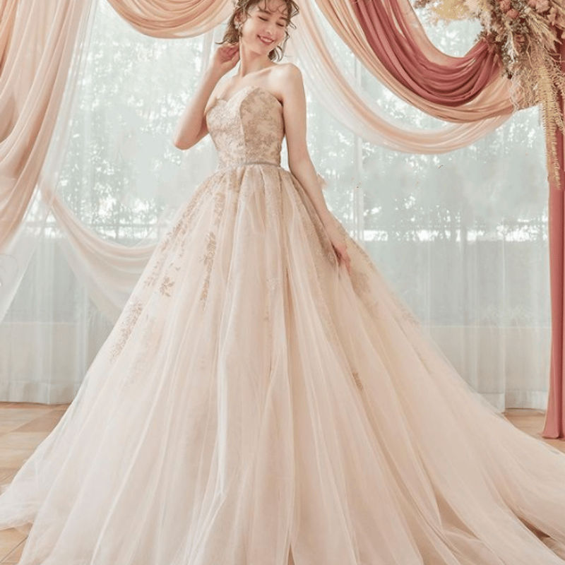 高品質！ ウェディングドレス シャンパン色 レース刺繍 パフスリーブ