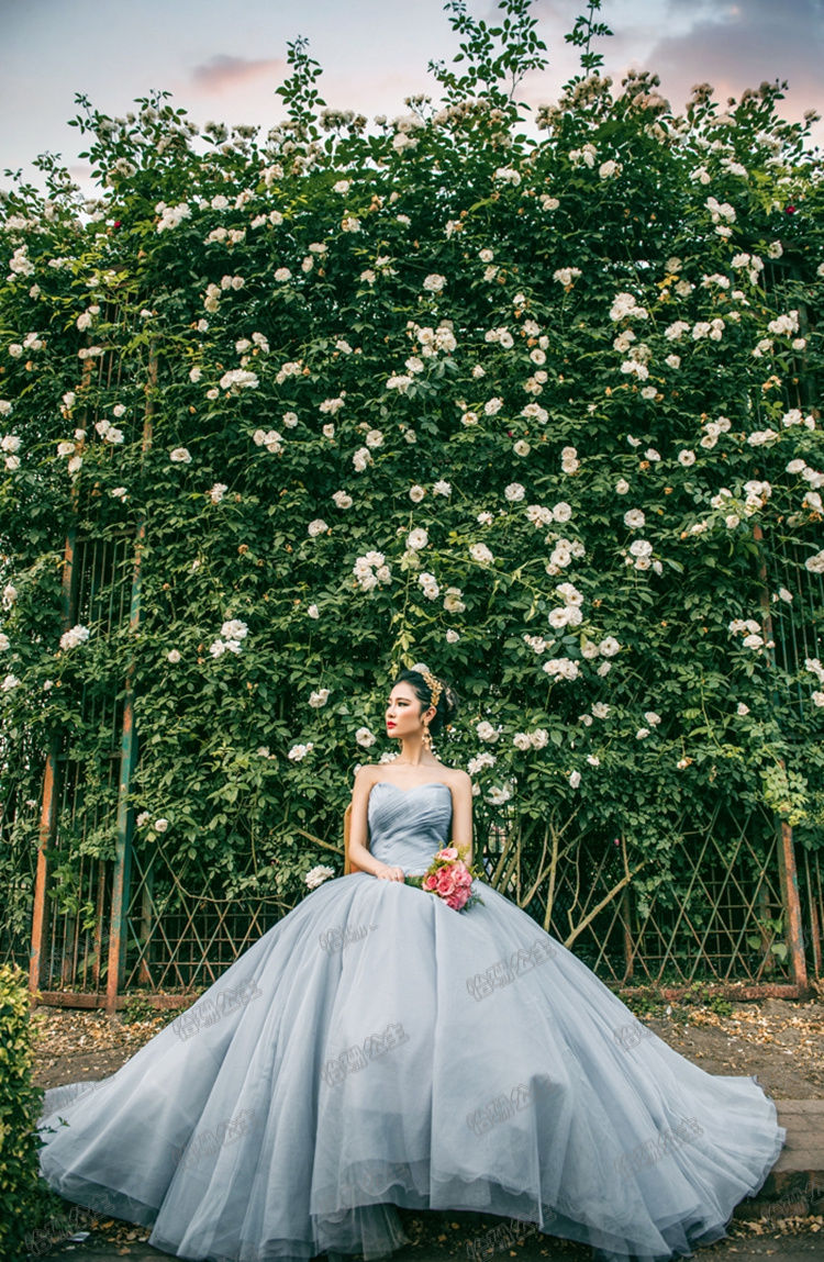 カラードレス グレー ベアトップ フレアスカート ソフトチュール