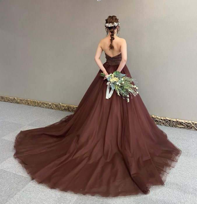 ブラウンカラードレス 空气感 ベアトップ お呼ばれ/二次会 前撮り  