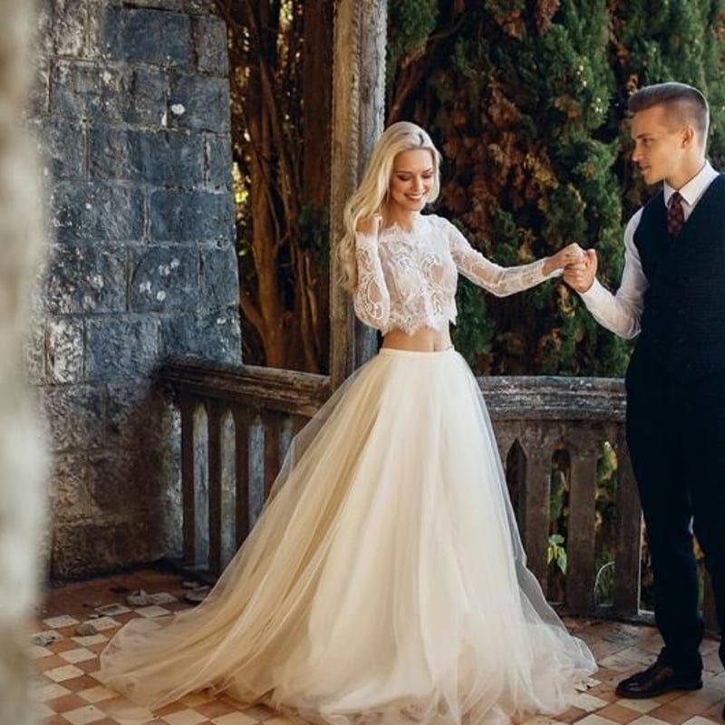 高品質！ ウエディングドレス トップス+スカート 3D立体レース刺繍  