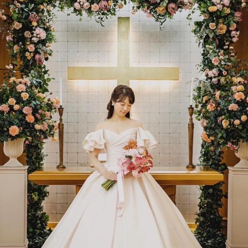 マット生地 ウエディングドレス 編み上げ オフショルダー 披露宴 花嫁