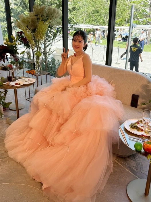 実例写真！カラードレス ピンク キャミソール リボン 編み上げ 可