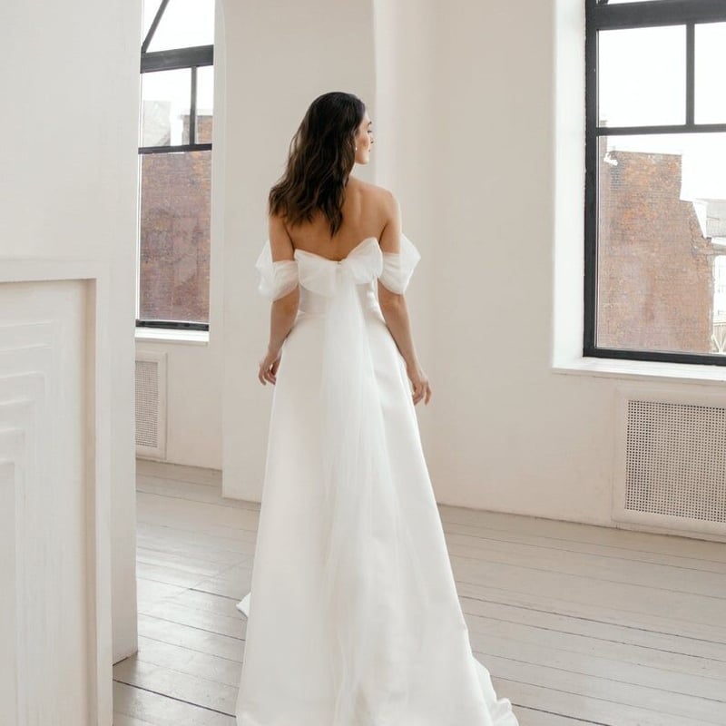 エレガント ウェディングドレス ホワイト 短トレーン 焼き付ける 撮り  