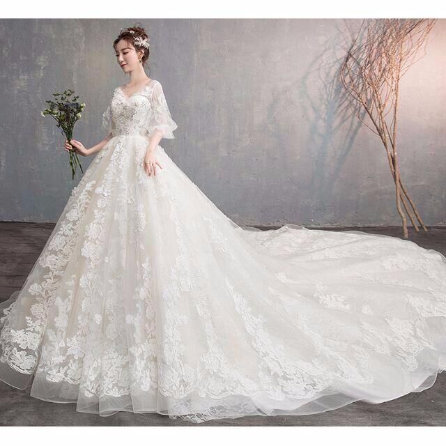 高品質！ホワイト ウエディングドレス 上品花レース華やかな 弛み  