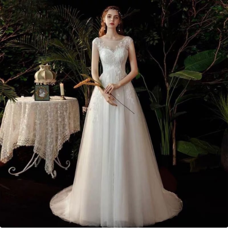 再値下げ】ウェディングドレス Aライン チュール（USED)