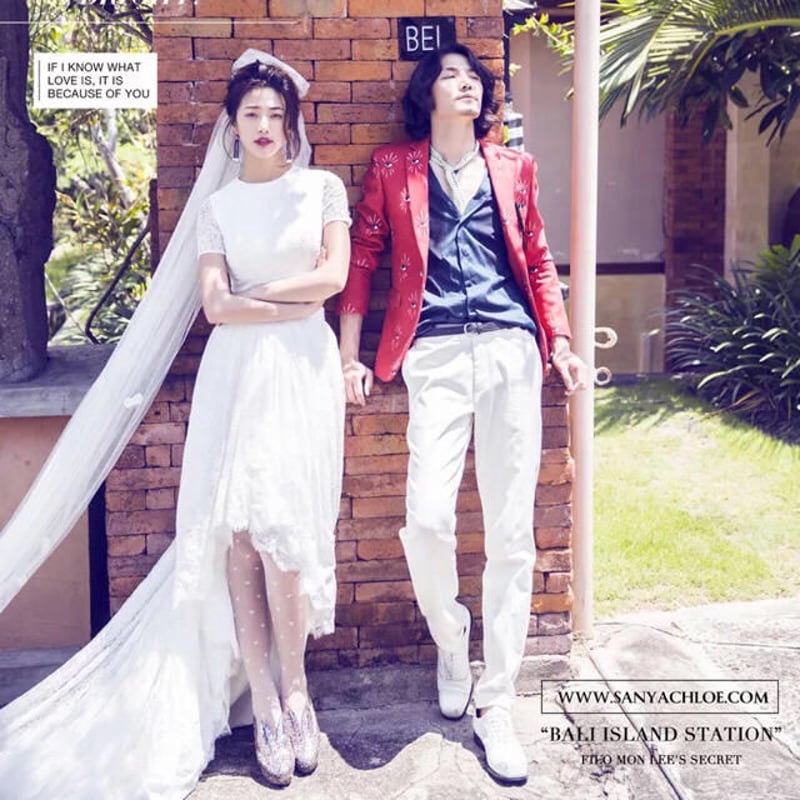 人気なフィッシュテール 2ピースウェディングドレス 長いベール付 セパ 