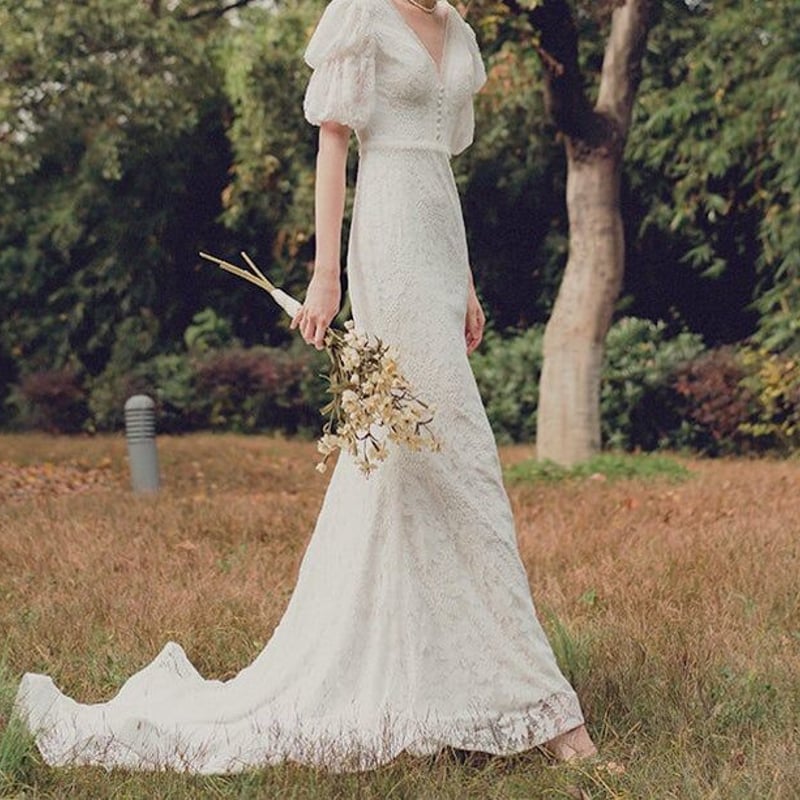 高品質！ウエディングドレス Vネックドレス 短トレーン