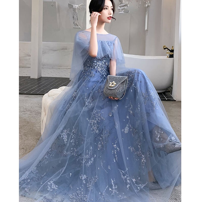 美品・プリンセス気分の水色のティアードドレス