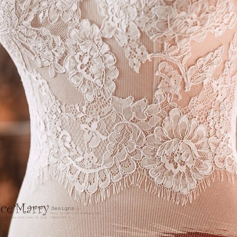 高品質！ウエディングドレス ボレロ リーフ刺繍 可愛い 花嫁