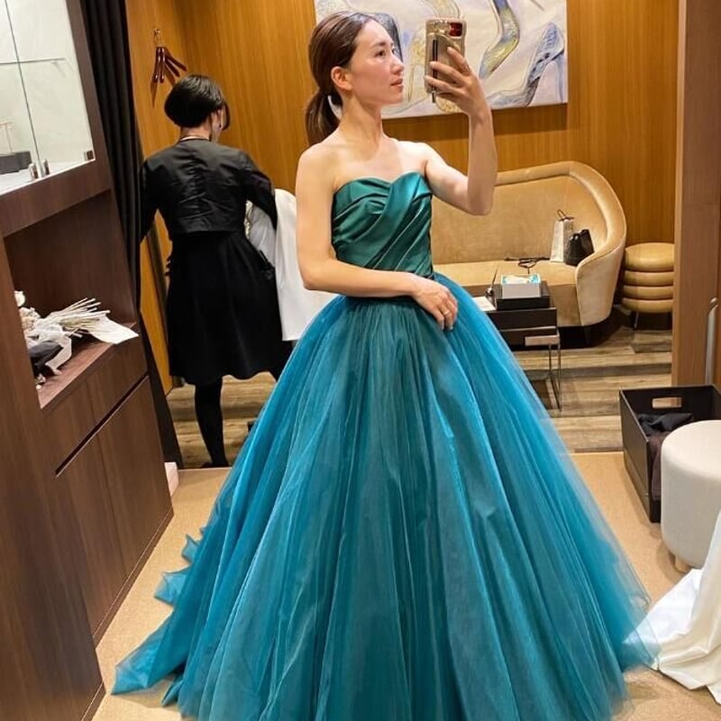 カラードレス ベアトップ 爽やかで優しいブルー ビスチェドレス 披露宴  