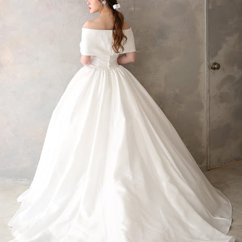 パーティードレス オフショルダー くるみボタン 披露宴/結婚式
