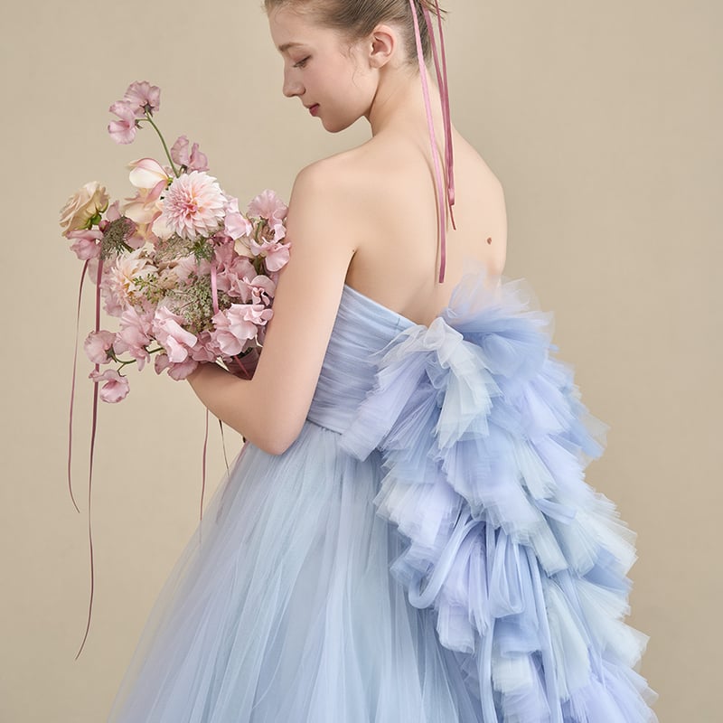 カラードレス 爽やかで優しいブルー フリルオフショルダー