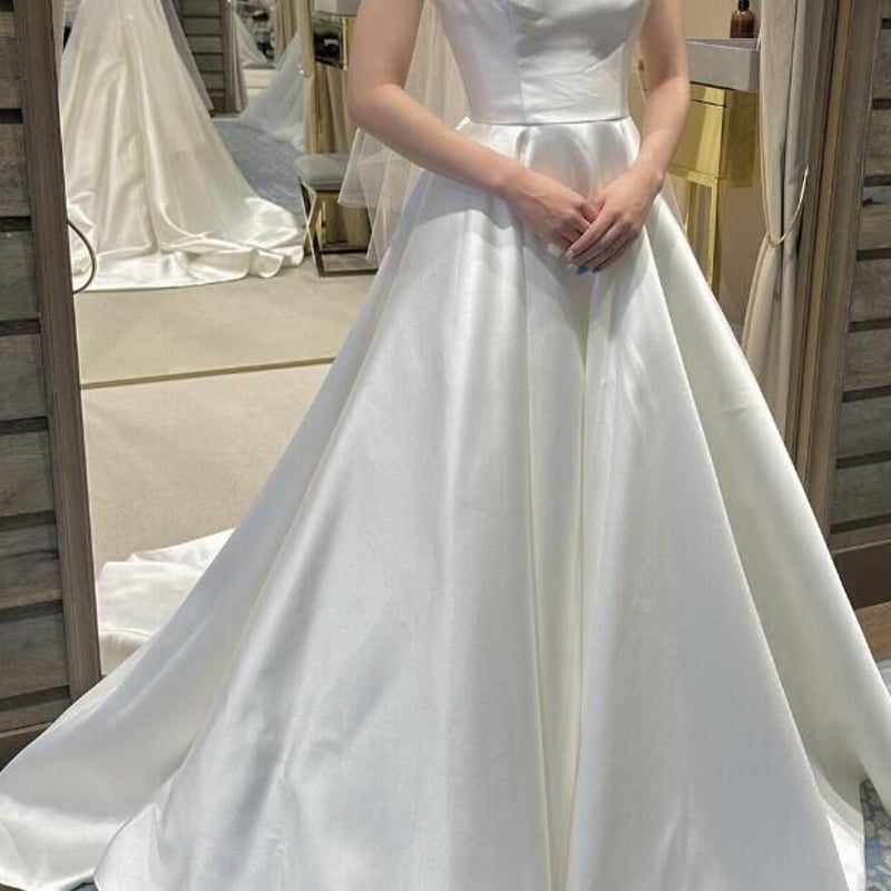 高品質！オフショル ホワイトドレス マット生地 二次会 前撮り 挙式  