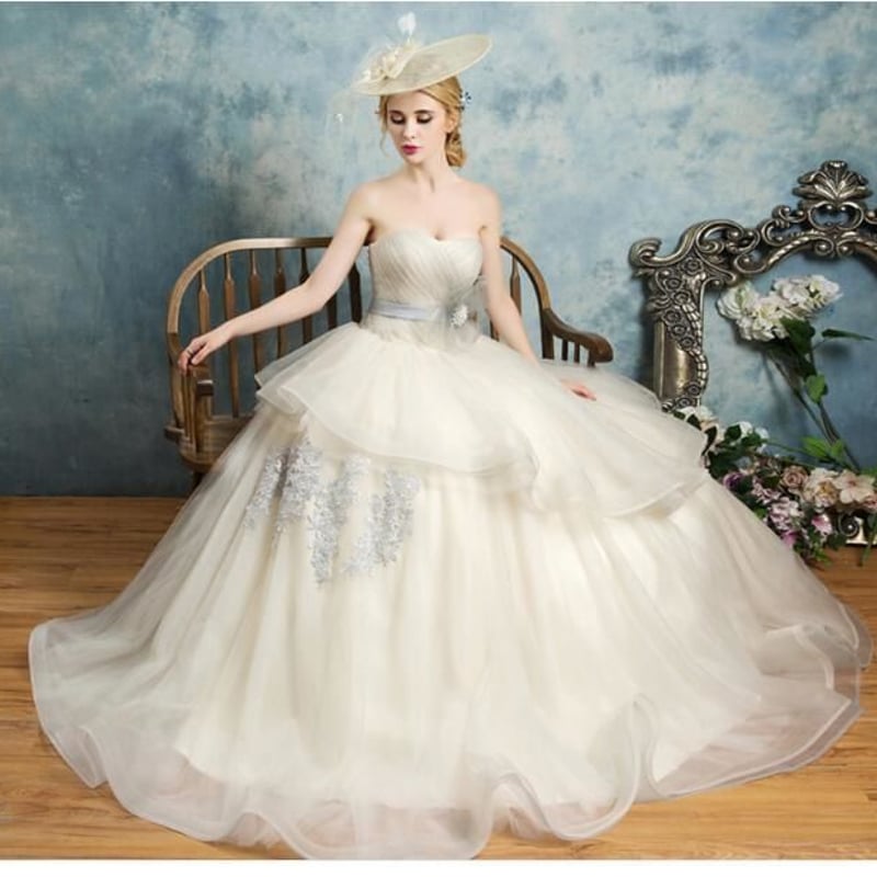 カラードレス 薄グレー 上質オーガンジー ベアトップ プリンセスライン  