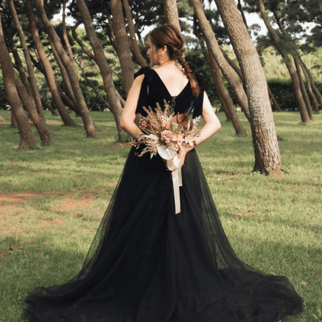 ウエディングドレス  カラードレス  キャミソール  高級ベロア  Vネックドレス  ブラック  ソフトチュール  前撮り
