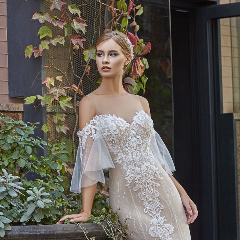 豪華！ 薄シャンパンの色 オフショル マーメイドライン ウエディング  