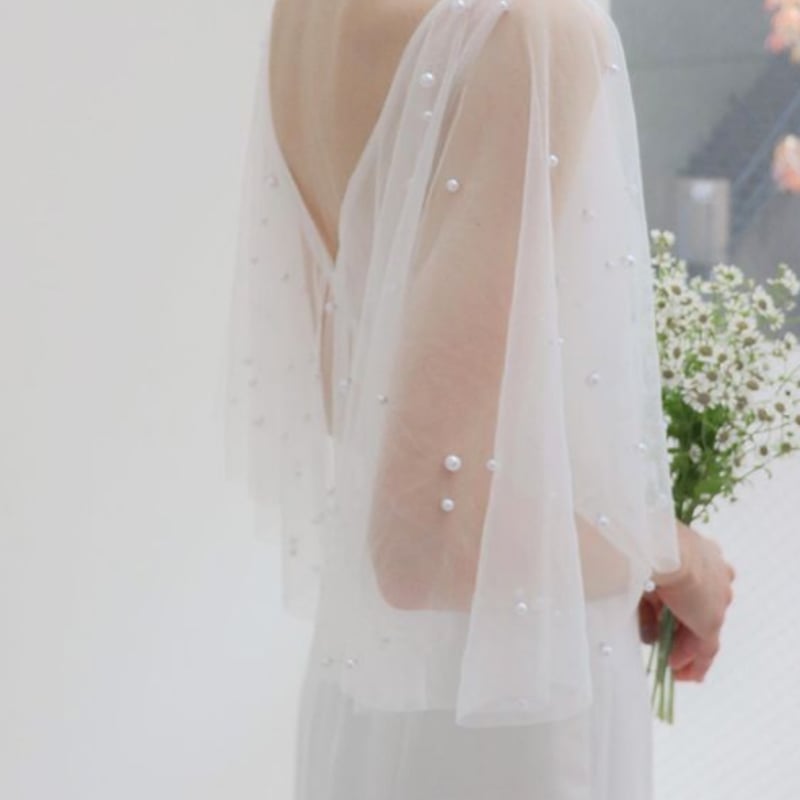 高品質！ ウエディングドレス 純白 背中見せ ふわふわ袖 優雅な  