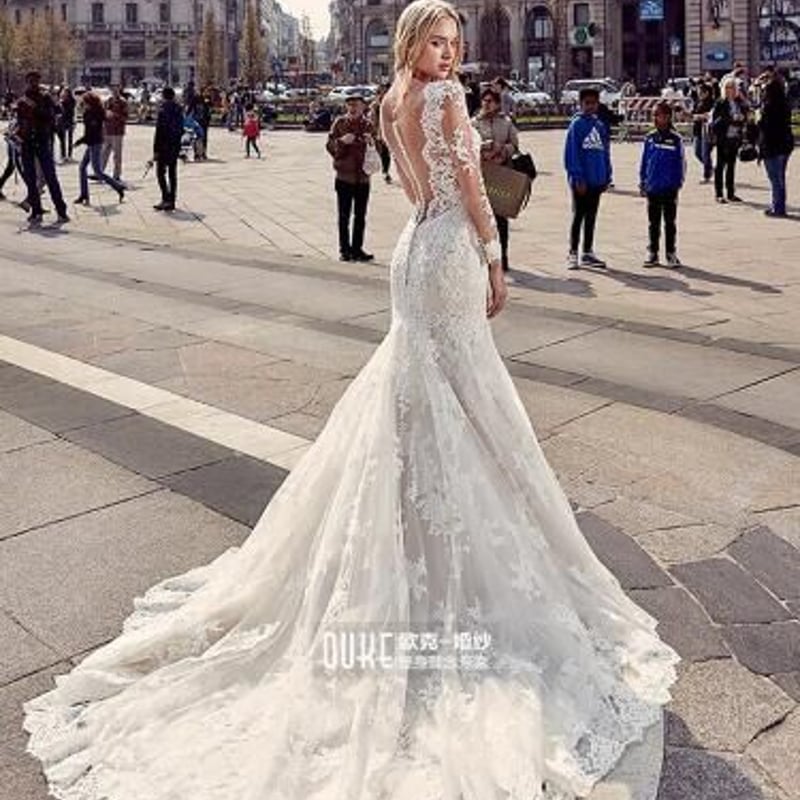 高品質！ウエディングドレス ホワイト 上品透け袖 マーメイドライン