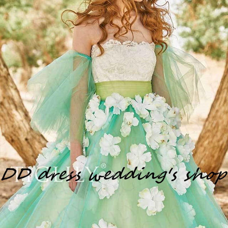 高品質！ベアトップ カラードレス 薄グリーン ソフトチュール 華やかな  