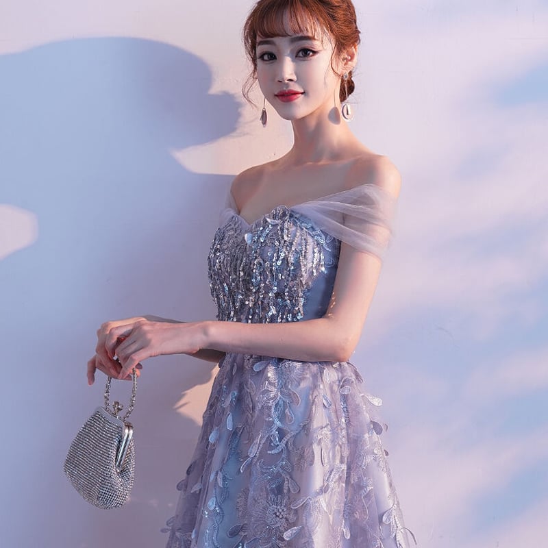 抜群 のおしゃれ見え シルバー オフショル ミニドレス