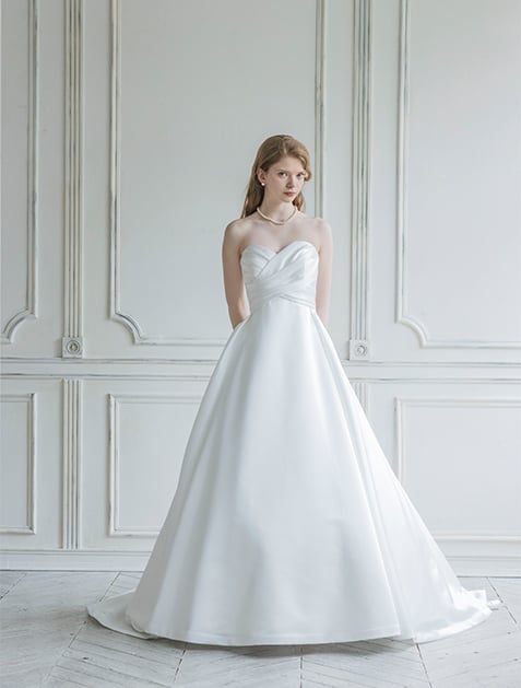 大特価！！ウェディングドレス オフホワイト リボン CanCan 大特価！！ウェディングドレス オフホワイト リボン CanCan