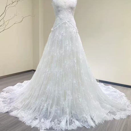 ウエディングドレス   ホワイト    ベアトップ   贅沢な総レース    華やかなトレーン  取り外し袖  結婚式  前撮り