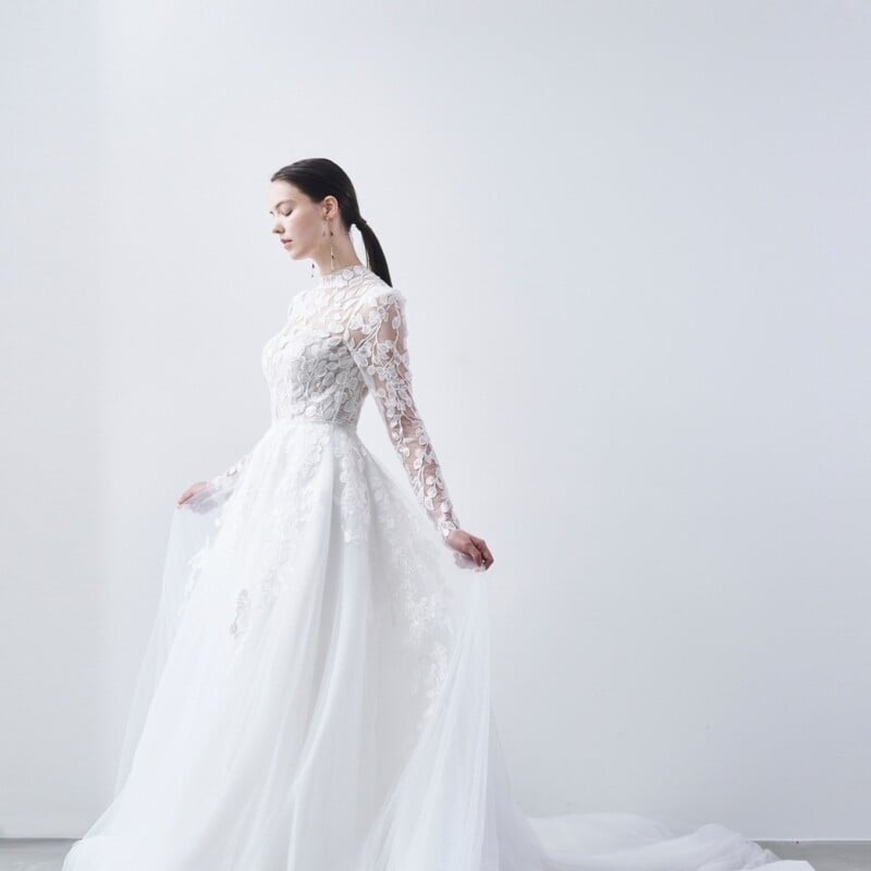 ウェディングドレス ロングスリーブ 結婚式 チュールスカート